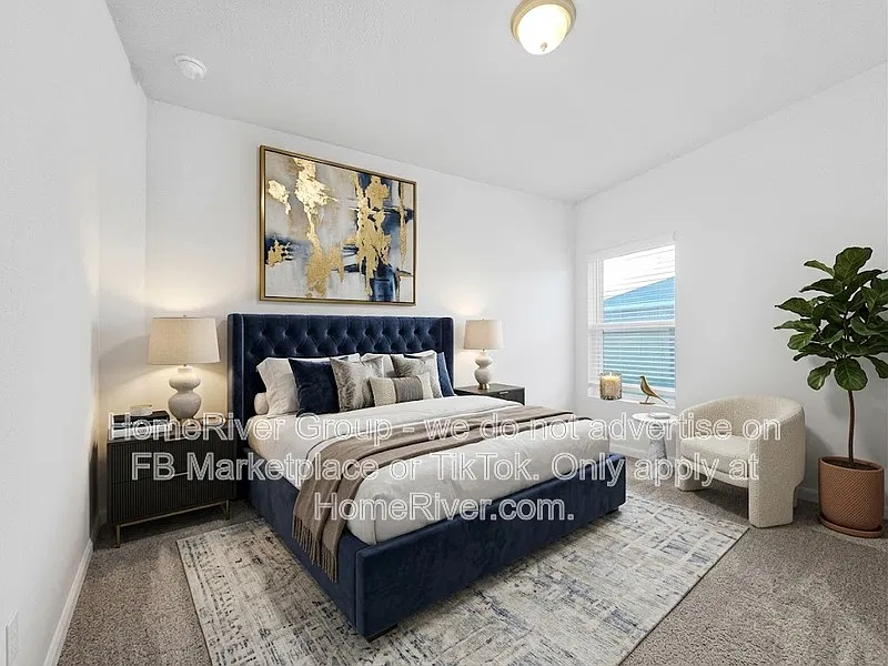 3 bed, 2.0 bath, 1416 sqft, $2,075 — Photo 4