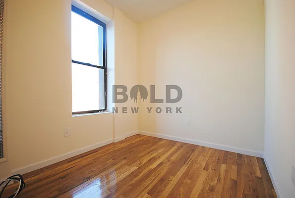 Rented by Bold New York | media 12