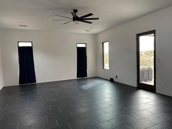 4th image of 12 Vista Calabasas