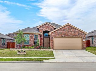15933 Charing Cross Dr, Justin, TX 76247
