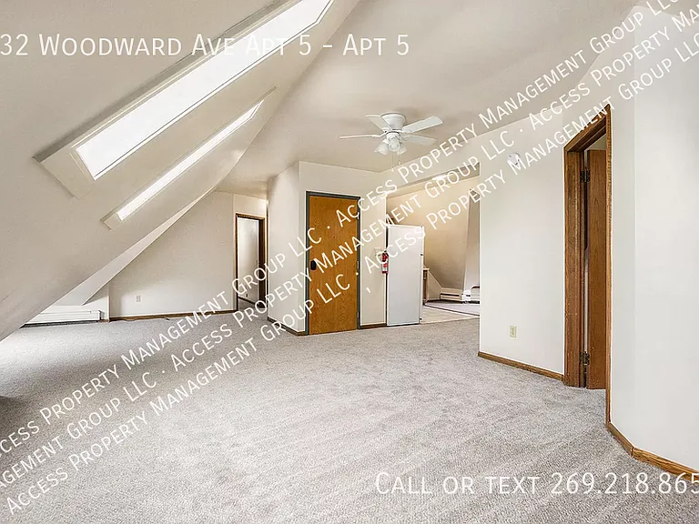 232 Woodward Ave #5 — Photo 4