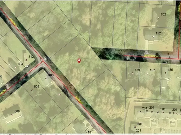 Garnet St, Darlington, SC 29532