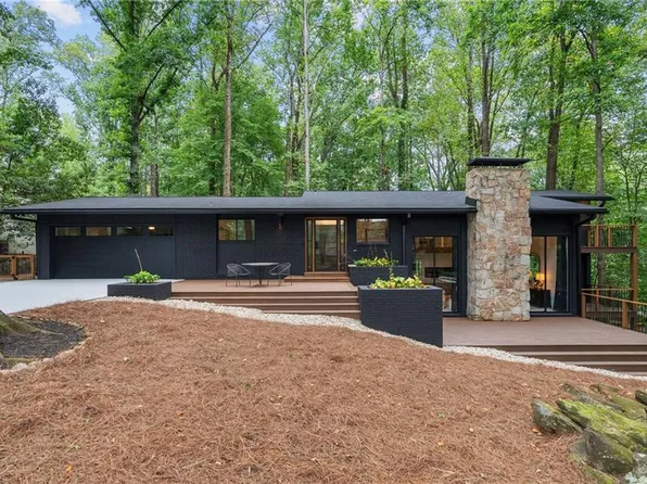 3368 Regalwoods Dr, Atlanta, GA 30340