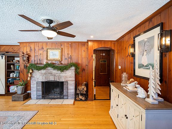 4th image of 84 Hill Road