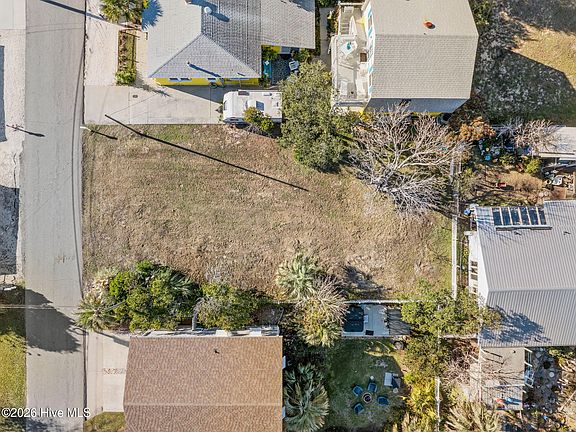 5th image of 304 M Ave Lot 36