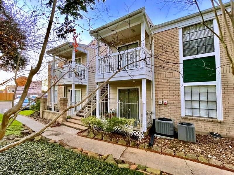 1st image of 12660 Ashford Point Dr APT 404