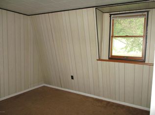 68 Lamoreaux Rd, Bloomsburg, PA 17815