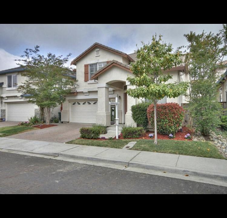 1st image of 34389 Grand Canyon Dr