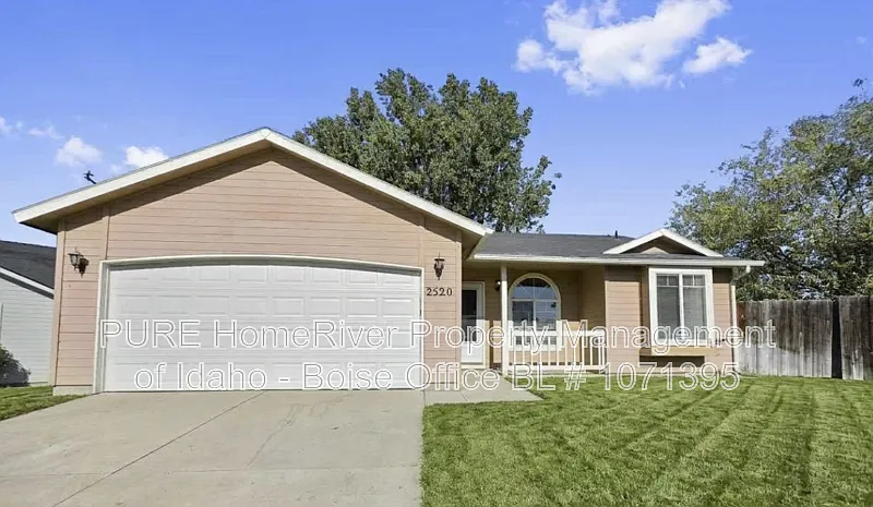 2520 Muskrat Ave