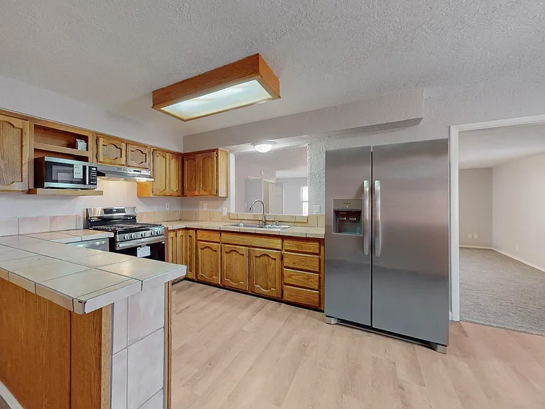 2551 Aspen Ave NW #B — Photo 5