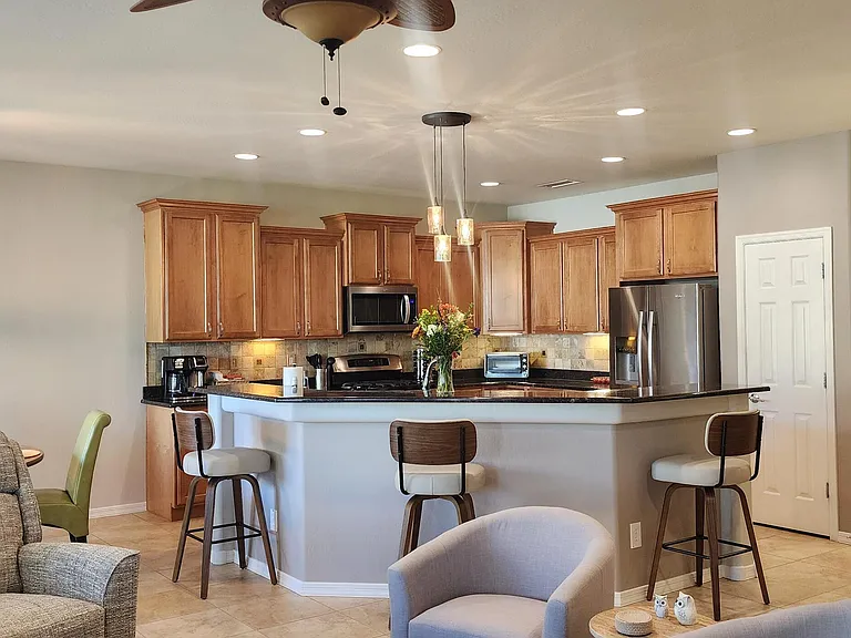 27244 W Potter Dr — Photo 5