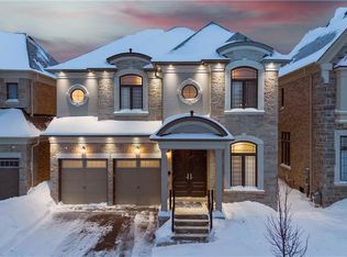 1252 Queens Plate Rd, Oakville, ON L6M5M2