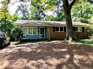 1111 Pondella Dr, Charlotte, NC 28213