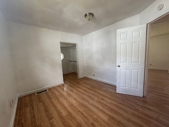 5th image of 3635 Calvert Ave