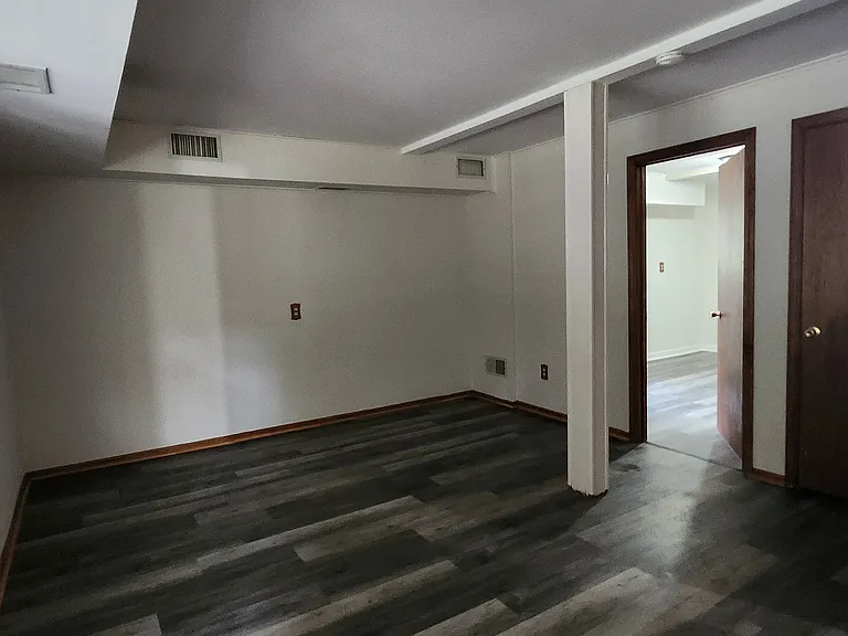 209 Green Acres Rd — Photo 11