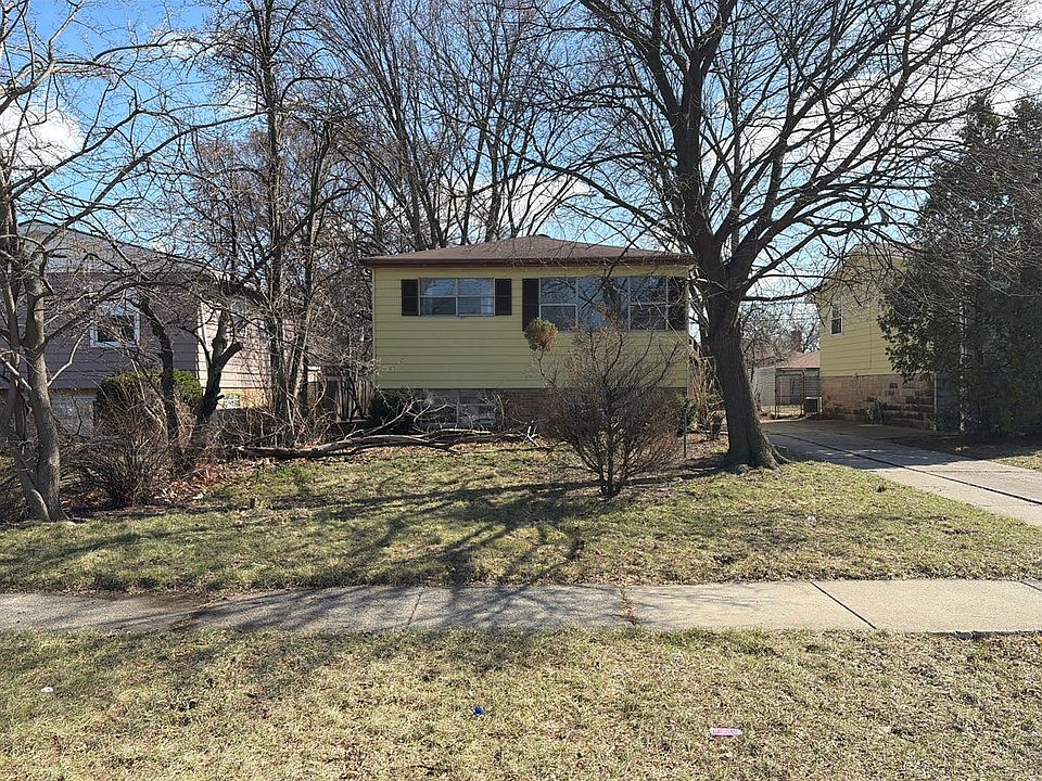 1st image of 415 Chappel Ave