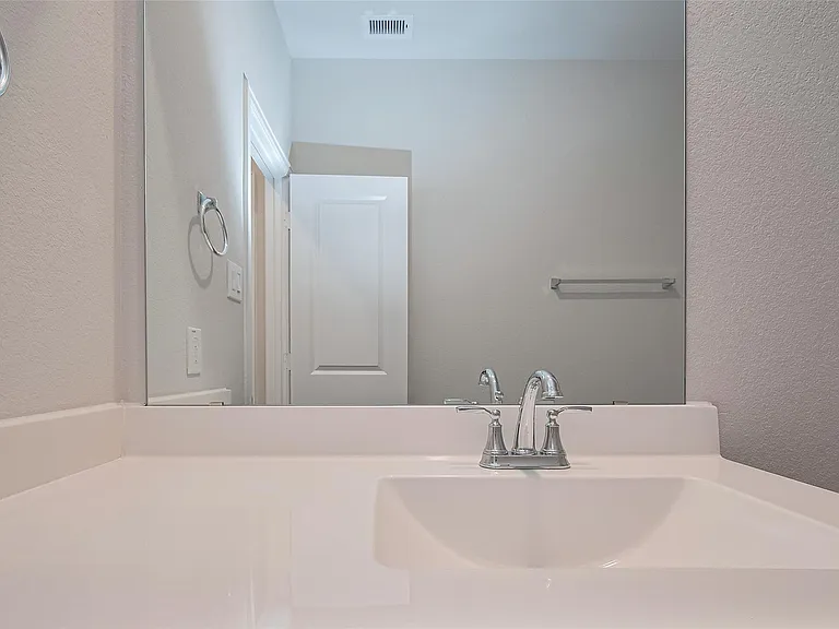 2405 Seamist Cove Ln — Photo 25