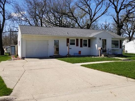 612 Oak St Sac City Ia 50583 Zillow