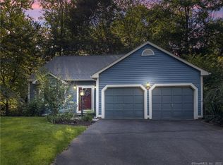 63 Osprey Cir UNIT 63, South Windsor, CT 06074