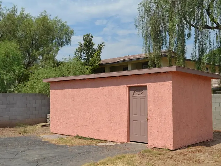 6445 W Maryland Ave — Photo 40