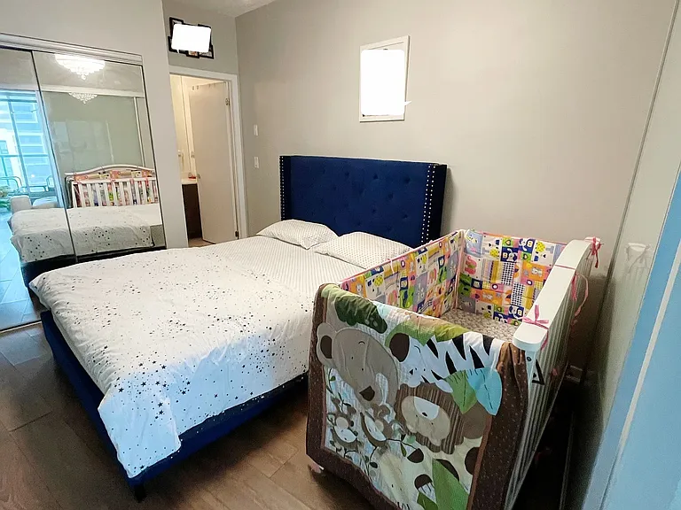 51 E Liberty St #414 — Photo 14