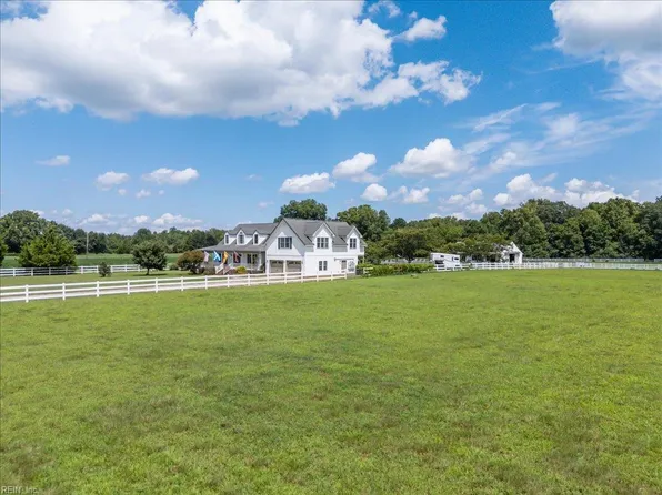 1486 White Marsh Rd, Suffolk, VA 23434