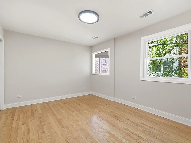 5510 S Cornell Ave #D — Photo 9