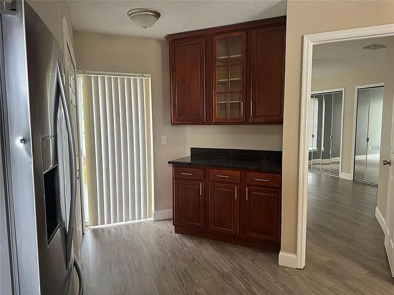 763 Olympic Cir — Photo 9
