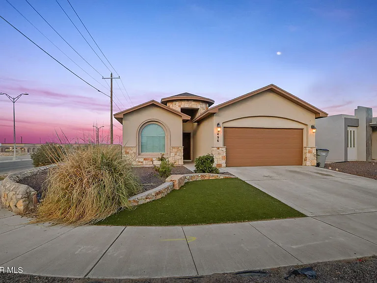 3496 David Palacio Dr — Photo 3