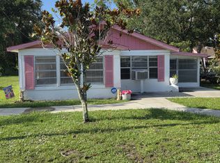 715 25th St E, Palmetto, FL 34221