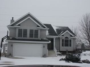 583 Brookfield Blvd, Fond Du Lac, WI 54935