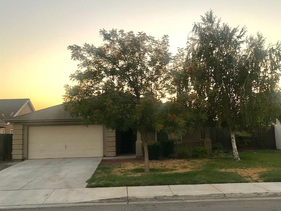2nd image of 2110 Aviator Ave