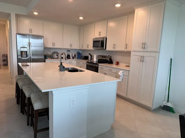 17595 Opal Sand Dr #207, Venice, FL 34293