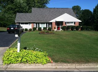 1218 Grumman Dr, Henrico, VA 23229