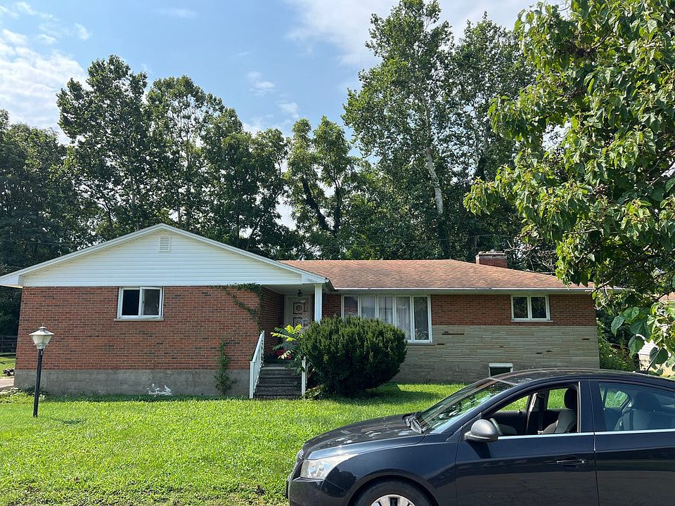 1st image of 905 Mardec St