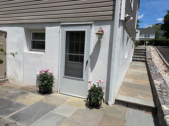 3rd image of 18 Rosalind Ave #1