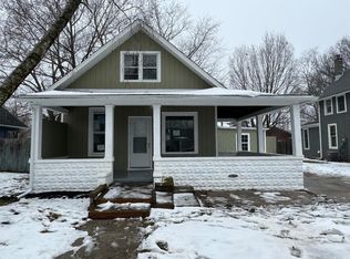 428 S 4th St, Chesterton, IN 46304