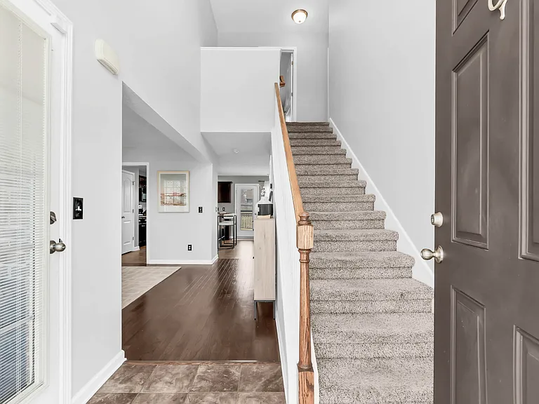 3460 Oak Creek Dr — Photo 9