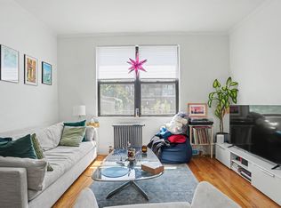 35-18 29th St #2, Astoria, NY 11106