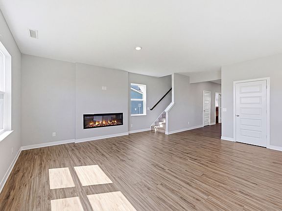 5th image of 221 Switchgrass Ln