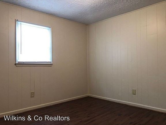 5th image of 128 Charles St APT 9