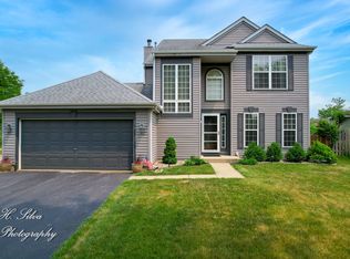 656 Joseph St, Lake In The Hills, IL 60156