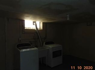 27300 Grant St, Saint Clair Shores, MI 48081