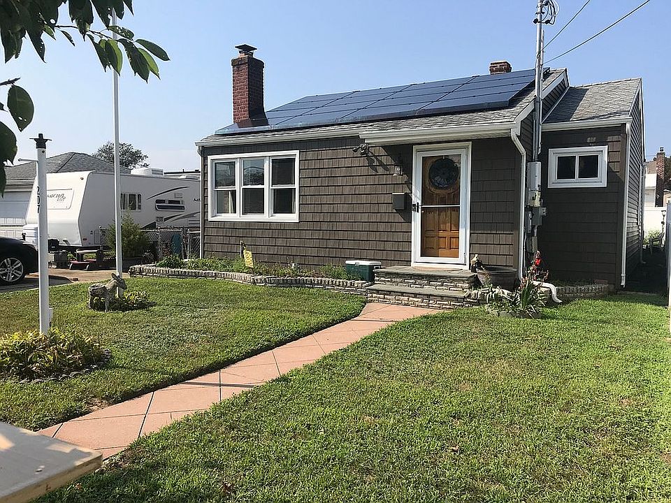 1st image of 207 N Utica Ave