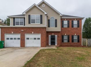 1010 Crowe Ct, Stone Mountain, GA 30083