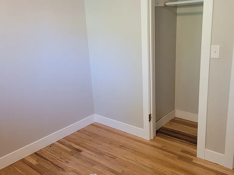 3325 Fowler Ave — Photo 12