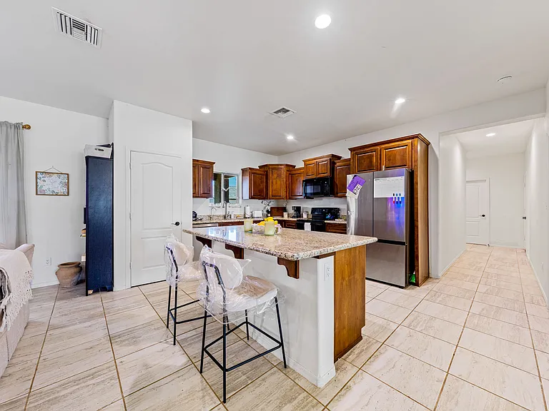 5904 E 45th Pl — Photo 12