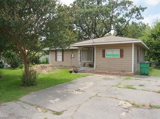 4216 3rd St, Greenville, TX 75401