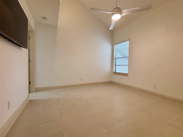 12900 Walden Rd #508E — Photo 14