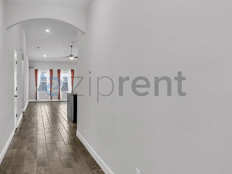 2363 Narvaez Way — Photo 5